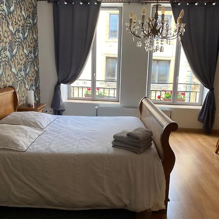 La Chambre D'Angele Sedan Luaran gambar